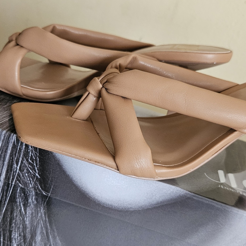 Jennifer Lopez Tan Knotted Square-Toe Slide Sandals - Picture 6 of 7